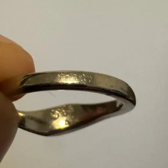 Vintage 89 stainless steel turquiose pinky/ toe ring size 4 - Picture 7 of 7